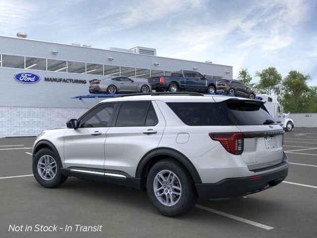 2025 Ford Explorer Active 5