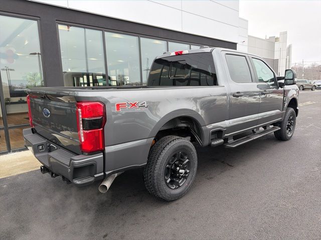 New 2026 Gray Ford XL image 3