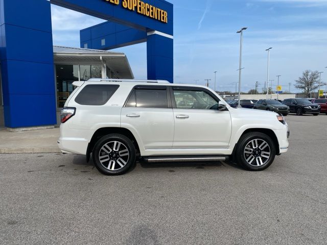 2016 Toyota 4Runner Limited photo