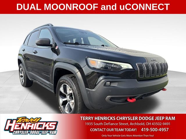 Diamond Black Crystal Pearlcoat 2019 Jeep Cherokee SUV / Crossover Four-Wheel Drive 9-Speed Automatic
