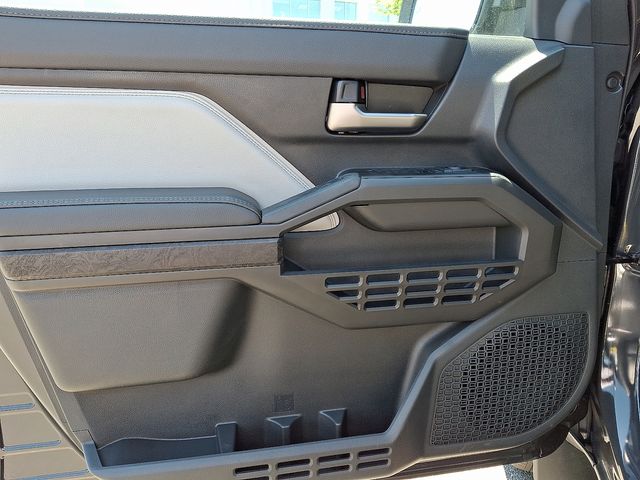 2026 Toyota Tacoma Limited - Photo 9