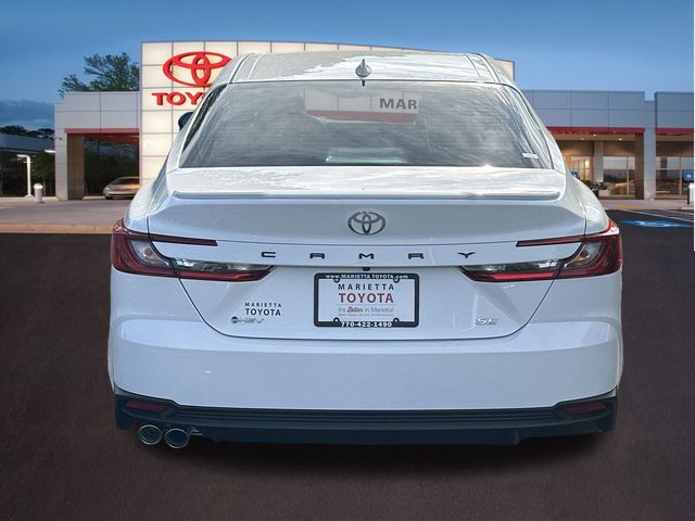 2025 Toyota Camry SE 24