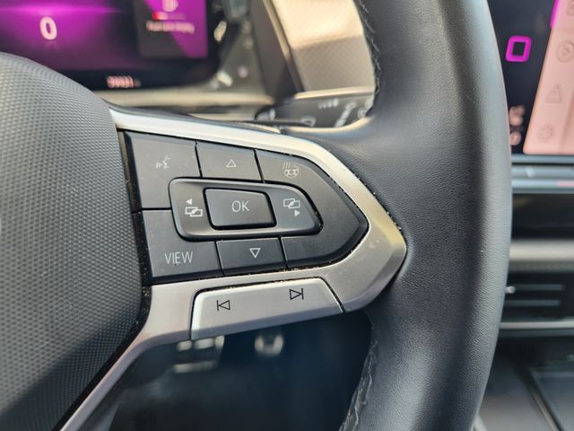 2024 Volkswagen Atlas 2.0T Peak Edition SE w/Technology Gray at Bayshore Chrysler Jeep Dodge Ram