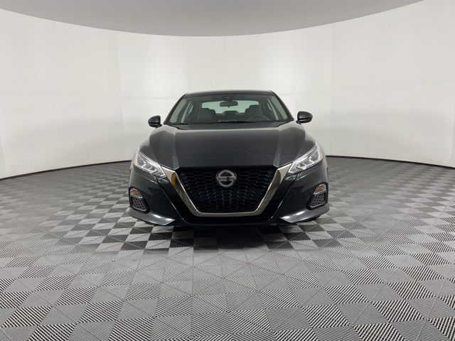 2022 Nissan Altima 2.5 SR 3