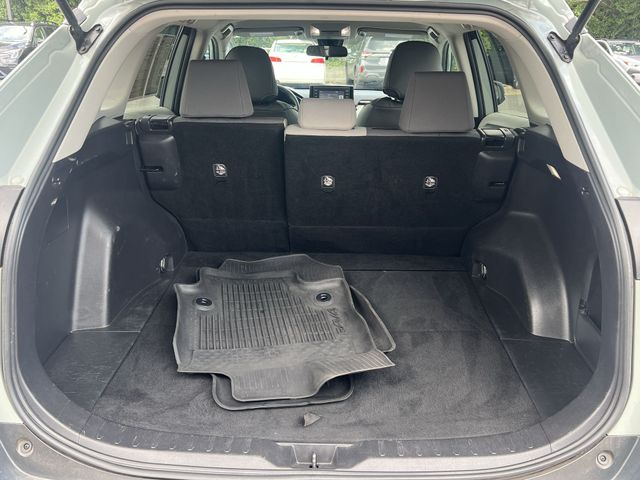 Used 2022  Toyota XLE image 37