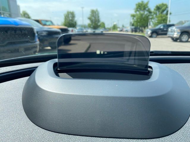 2023 MINI Cooper S Clubman - British Racing Green exterior view 14