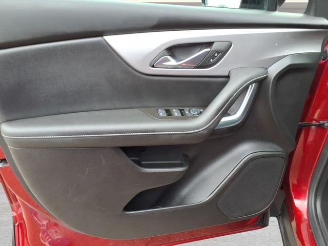 Used 2025 Chevrolet Blazer LT For Sale in Livonia, MI