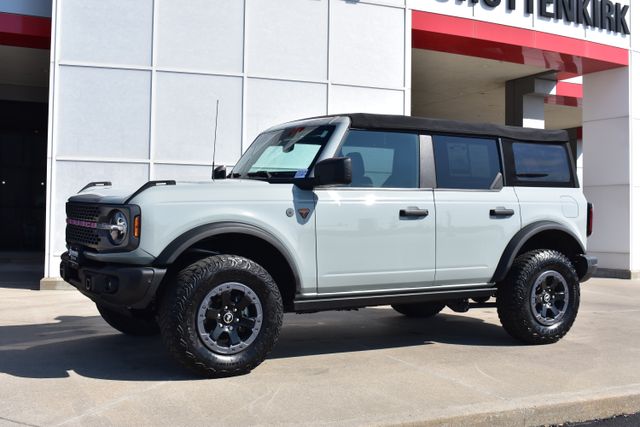Used 2022 Ford Bronco SUV