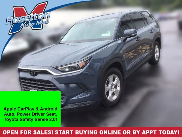 2025 Toyota Grand Highlander LE FWD    