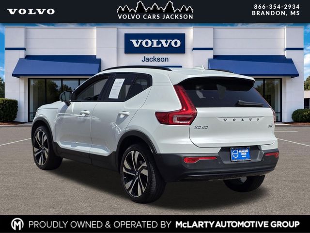 Used 2024 Volvo XC40 SUV