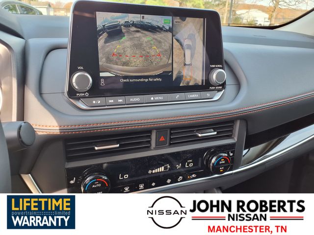 2026 Nissan Rogue SV photo 3