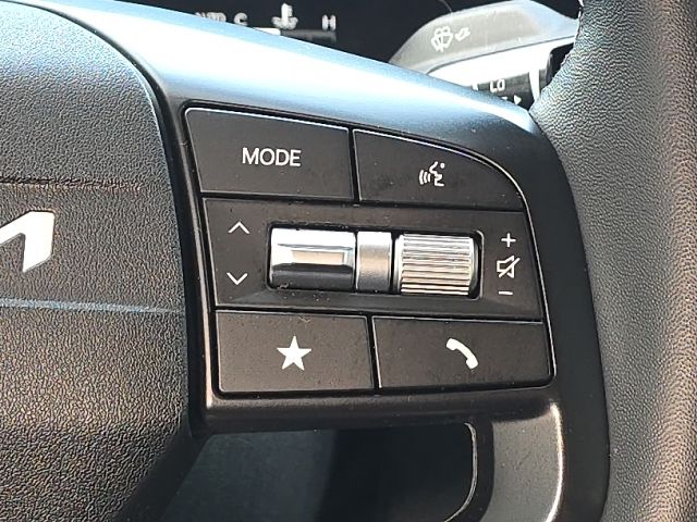 2025 Kia K4 EX:L44120B