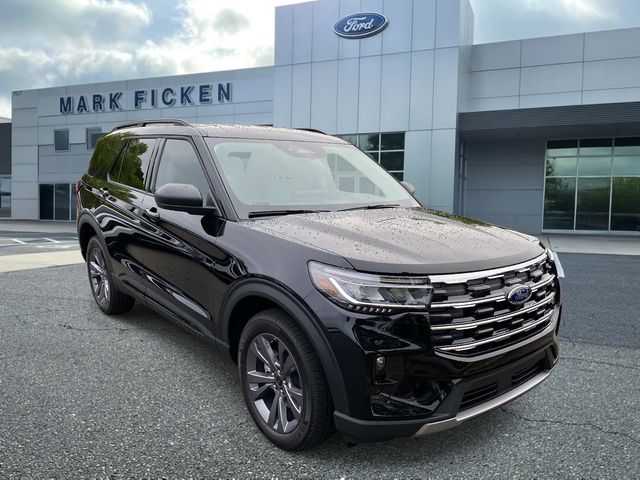 Black Metallic 2026 Ford Explorer Active AWD SUV / Crossover All-Wheel Drive Automatic
