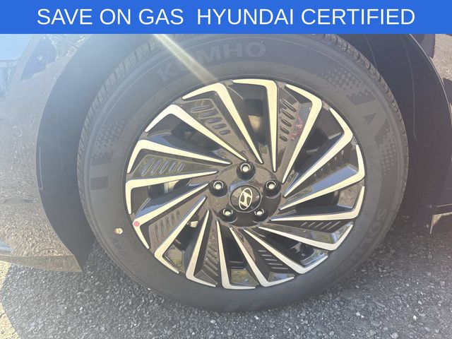 2025 Hyundai Sonata Hybrid