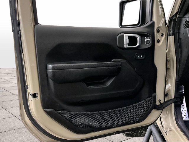 2022 Jeep Gladiator Mojave Beige at Auto Express Mitsubishi