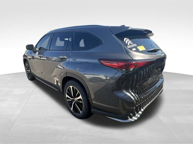 2022 Toyota Highlander XSE 3