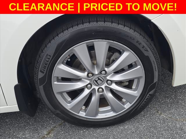Used 2011 White Honda EX-L image 32