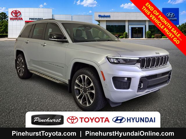 2022 Jeep Grand Cherokee Overland 4WD