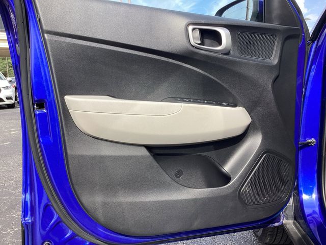 Used Car 2025 Hyundai Venue  Sel For Sale Under $20,000 In San Antonio, Texas