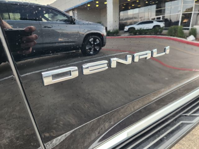2025 GMC Yukon Denali Black at Monument Chevrolet