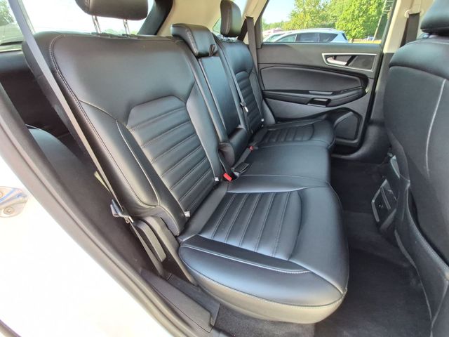 Used 2024 White Ford SEL image 33