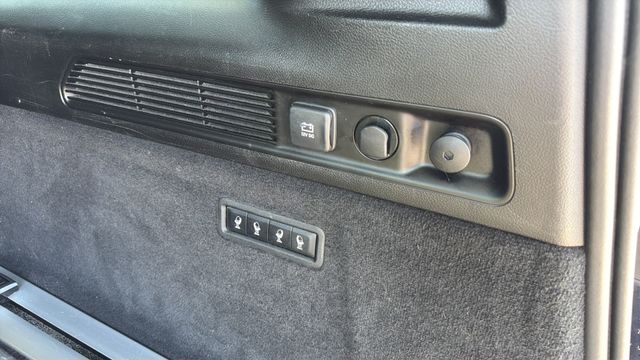 Used 2024 Black Jeep Series III image 40