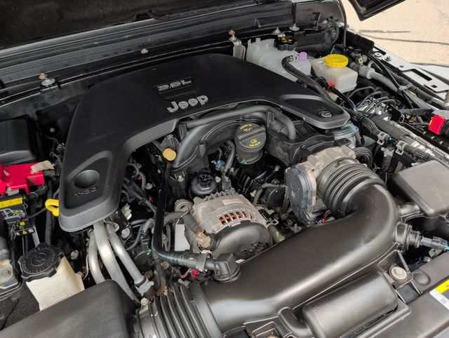 Used 2019 Jeep Wrangler SUV