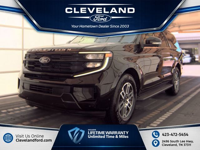 Black Metallic 2025 Ford Expedition SUV / Crossover 4X2 Automatic