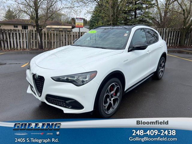 Milano White 2024 Alfa Romeo Stelvio SUV / Crossover All-Wheel Drive 8-Speed Automatic