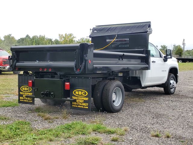 New 2026 Chevrolet Silverado 3500 - photo 2