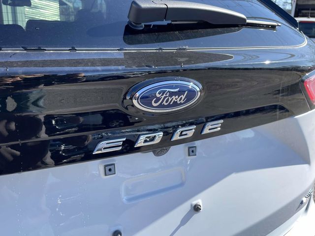 2024 Ford Edge SEL 33