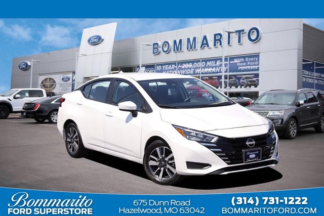 Aspen White 2025 Nissan Versa Sedan Front-Wheel Drive Continuously Variable Transmission