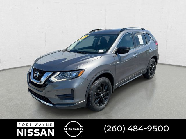 Gray (Gun Metallic) 2017 Nissan Rogue SUV / Crossover All-Wheel Drive Continuously Variable Transmission