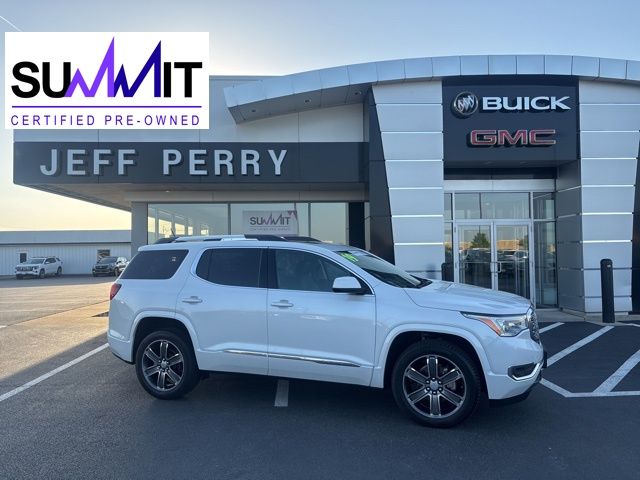 2019 GMC Acadia Denali photo