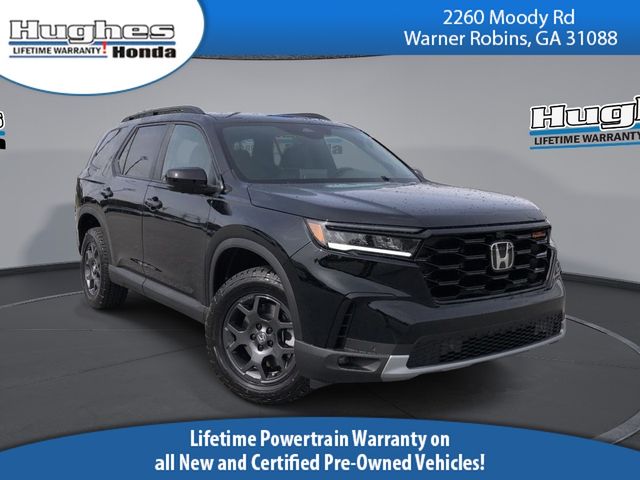 used 2025 Honda Pilot car, priced at $46,798