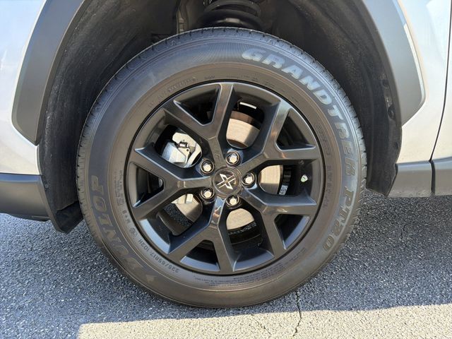 2024 Toyota RAV4 LE - Photo 20