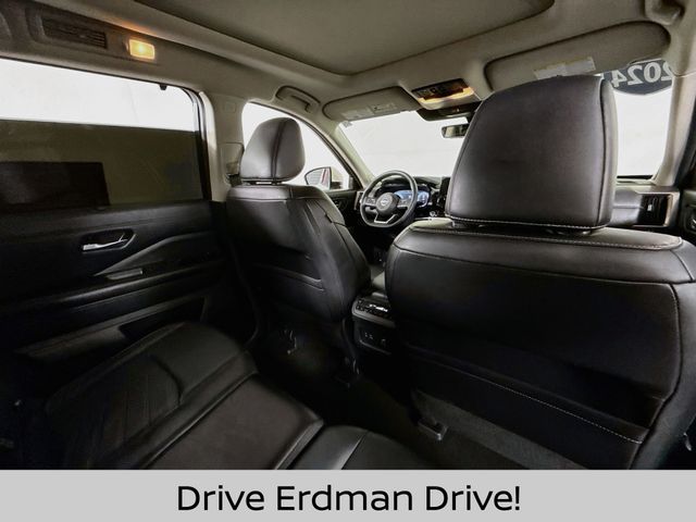 Used 2024 Nissan Pathfinder SUV