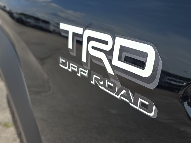 2025 Toyota Tacoma Hybrid:46433A2