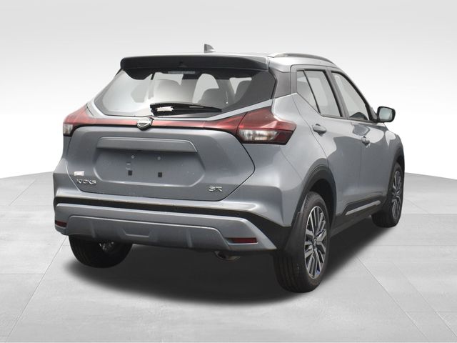 2024 Nissan Kicks SR 10