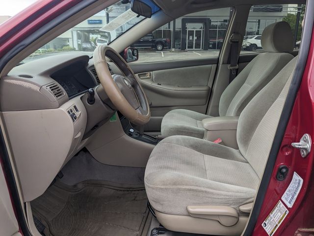 2005 Toyota Corolla CE photo