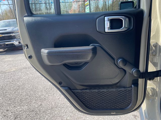 2022 Jeep Gladiator Sport - Limited Edition Gobi Clearcoat exterior view 11