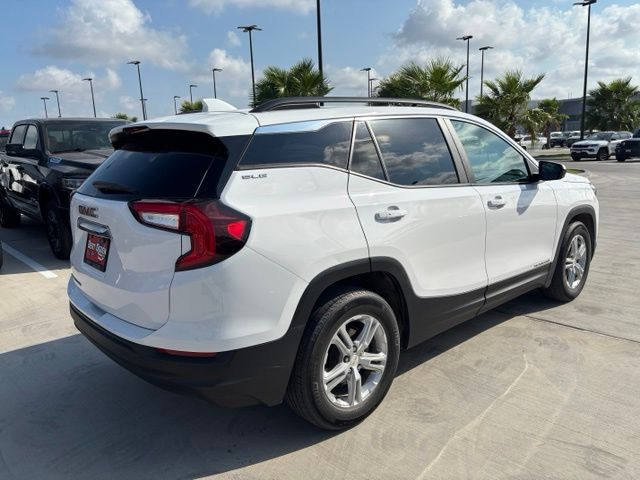 Used 2023 White GMC SLE image 6