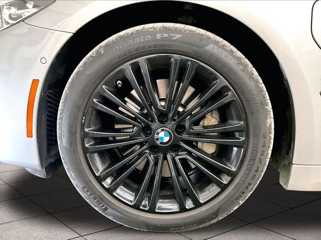 2019 BMW 5 Series 530e xDrive iPerformance Silver at Sutliff Volkswagen