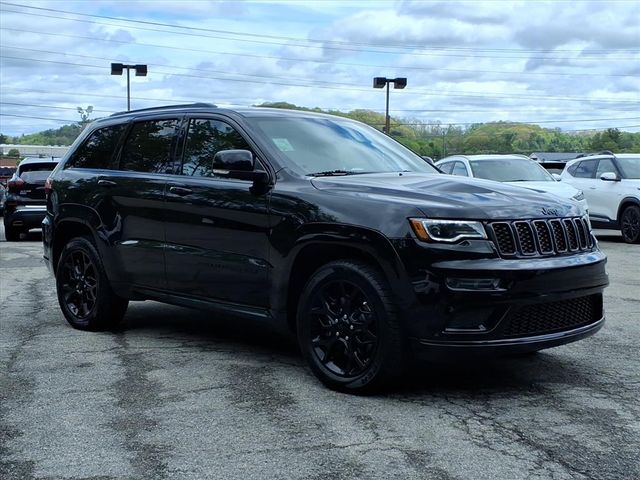 Diamond Black Crystal Pearlcoat 2021 Jeep Grand Cherokee Limited X 4WD SUV / Crossover Four-Wheel Drive 8-Speed Automatic