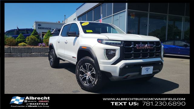 Summit White 2024 GMC Canyon Pickup Truck Four-Wheel Drive 8-Speed Automatic