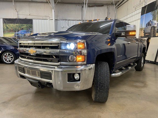 2019 Chevrolet Silverado 3500HD - Image 3