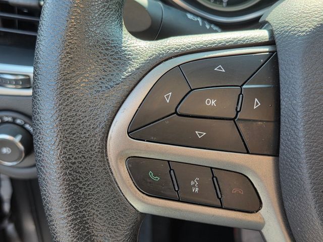 Used 2019 Jeep Cherokee SUV