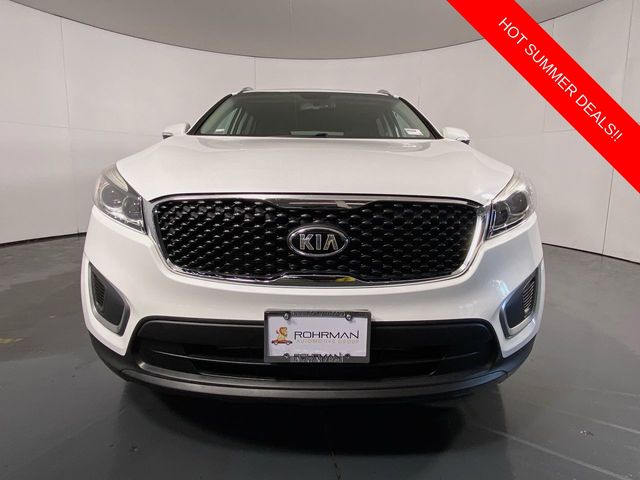 2016 Kia Sorento LX 27