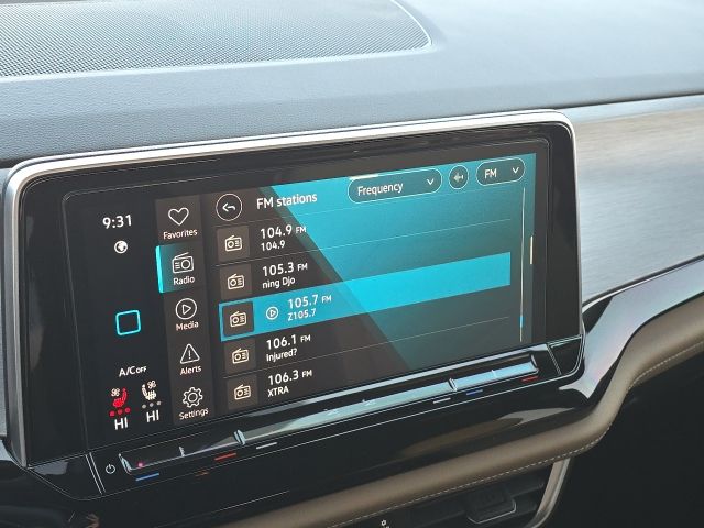 2024 Volkswagen Atlas Cross Sport 2.0T SE w/Technology:45688B