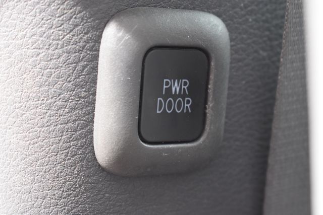 Used 2024 Toyota Sienna Van
